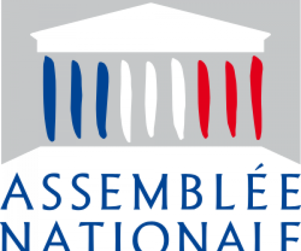 PROPOSITION DE LOI VISANT A ASSURER LE DROIT DE CHAQUE MINEUR A UN AVOCAT